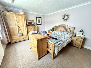 Photo 6- click for photo gallery